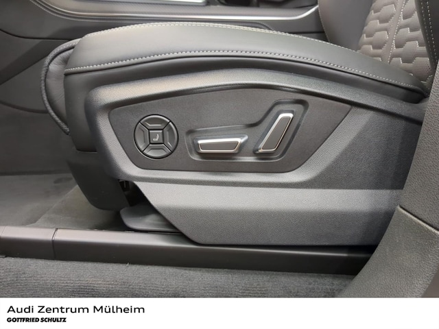 Audi RS Q8 Performance Quattro