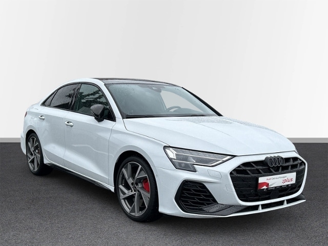 Audi S3 Quattro S-Tronic Sedan