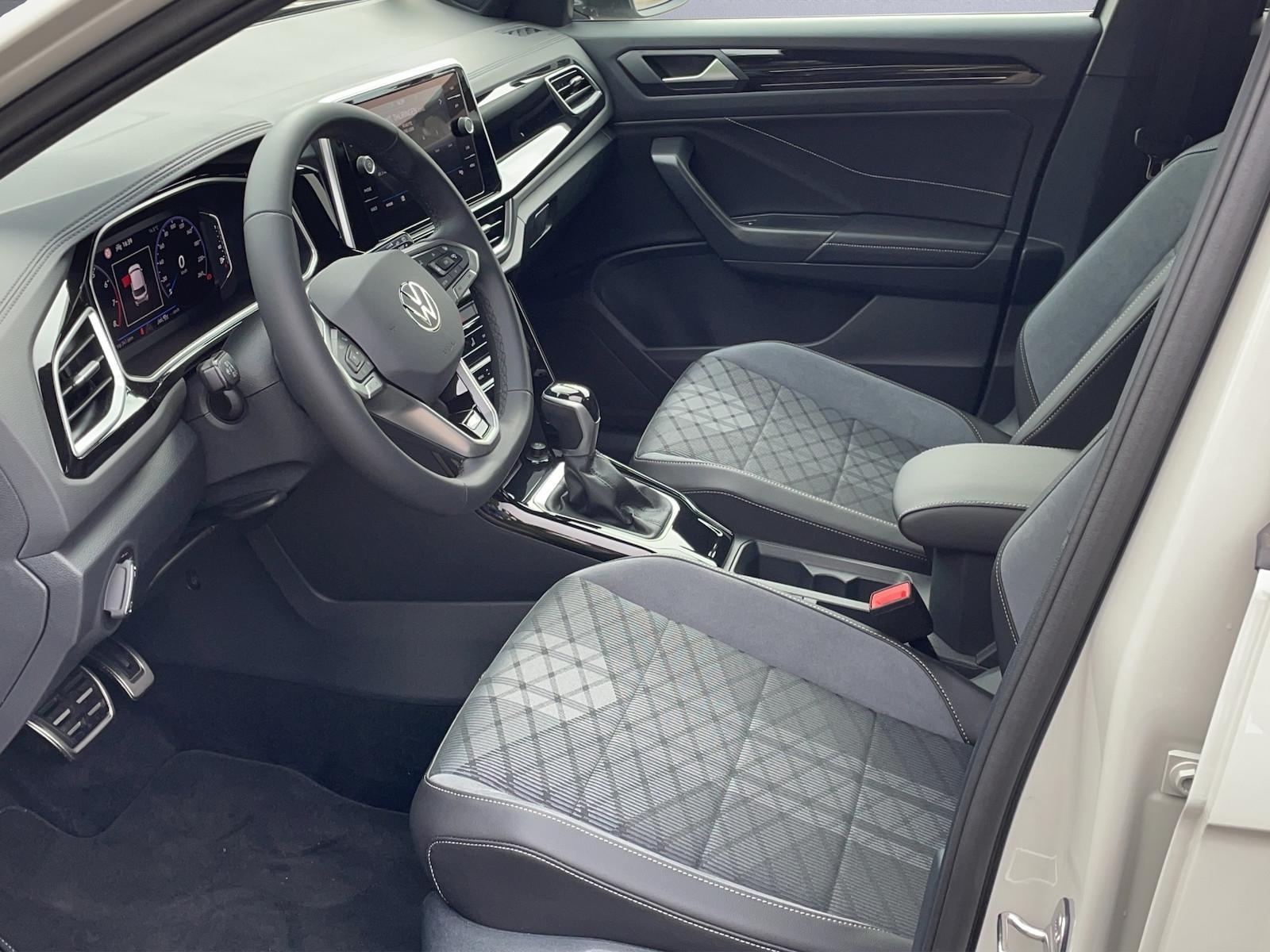 Volkswagen T-Roc 1.5 TSI DSG R-Line