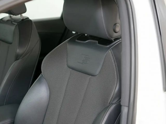 Audi A4 35 TDI S-Line S-Tronic Sedan