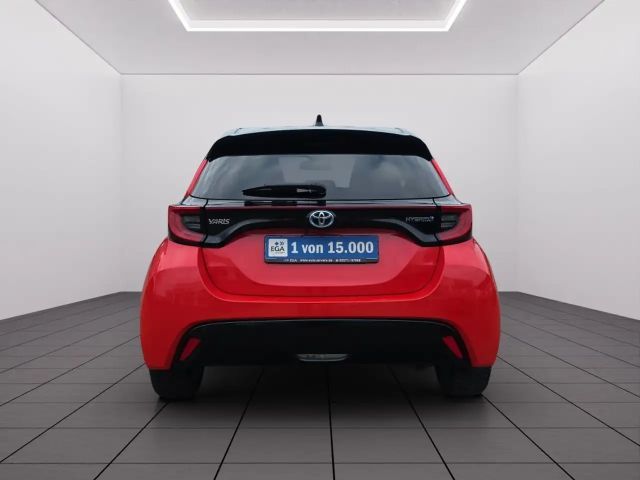 Toyota Yaris Hatchback Hybride VVT-i
