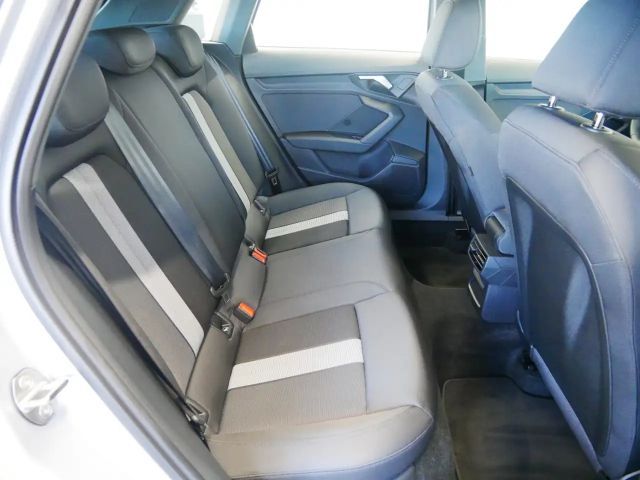 Audi A3 30 TDI Sedan Sportback