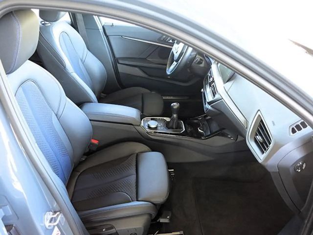 BMW 118 118i M-Sport Sedan