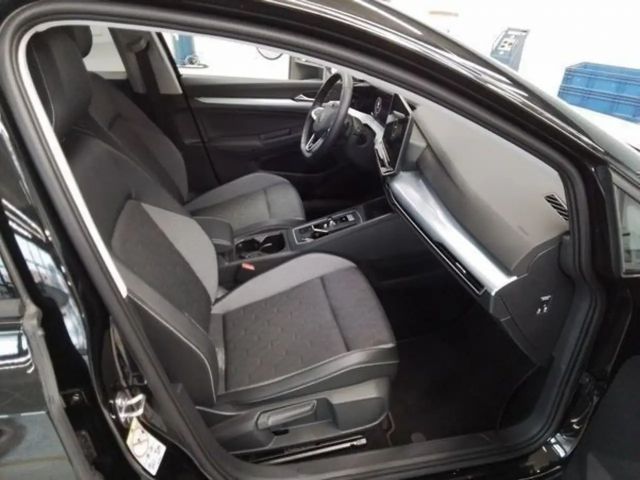 Volkswagen Golf 1.5 eTSI DSG Life