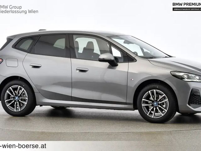 BMW 225 Active Tourer xDrive