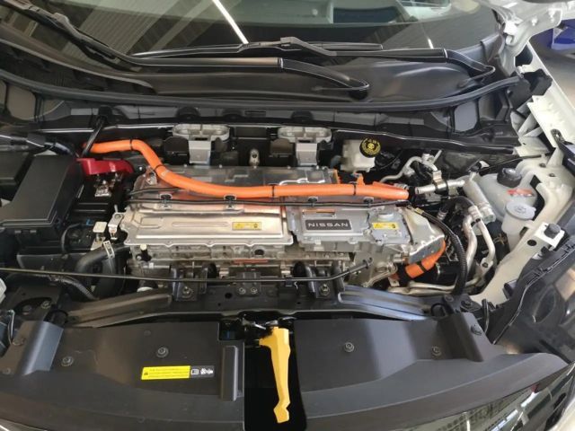 Nissan Ariya 87 kWh Evolve e-4ORCE