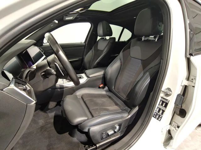 BMW 330 330i M-Sport Sedan xDrive