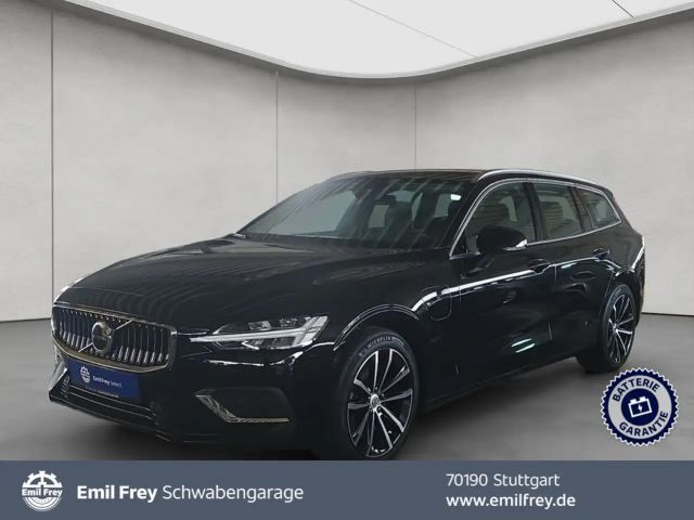 Volvo V60 AWD Core Recharge T6