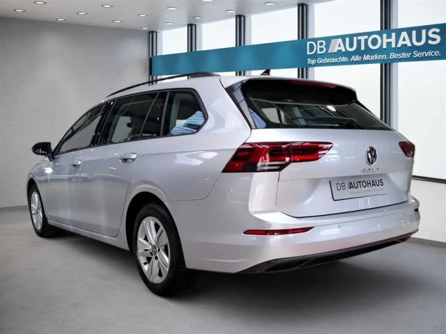 Volkswagen Golf 1.0 TSI Life