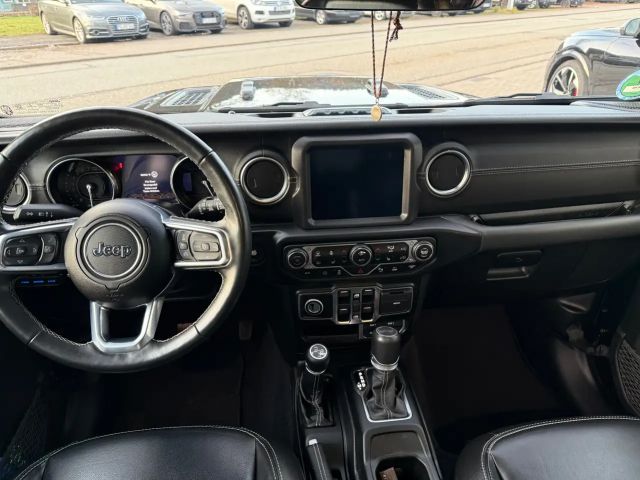 Jeep Wrangler 4xe Hybrid Sahara