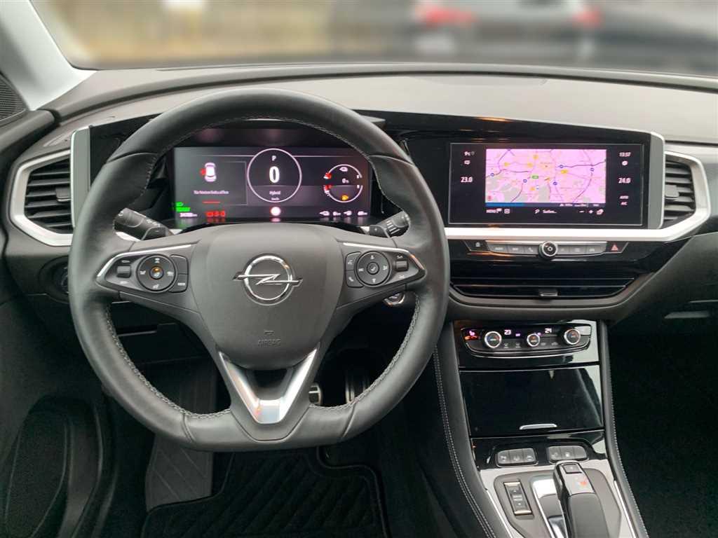 Opel Grandland X Grandland X 1.6 AT8 Hybrid LED PDC Kamera Navi S
