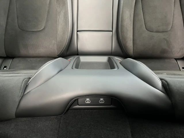 Porsche Taycan GTS Sport Turismo