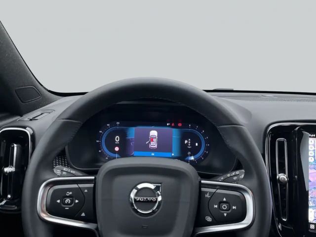 Volvo XC40 Dark Plus