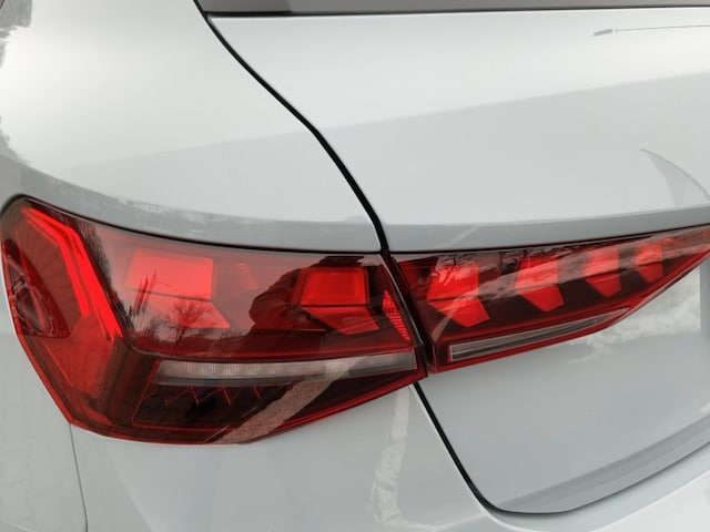 Audi A3 30 TFSI S-Tronic Sportback