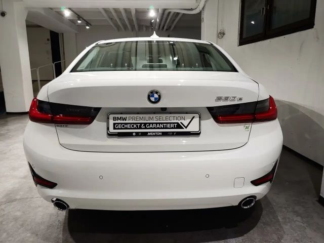 BMW 330 330e Comfort pakket Sedan