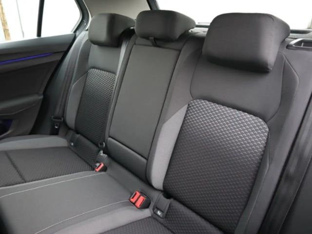 Volkswagen Golf 1.5 TSI Golf VIII