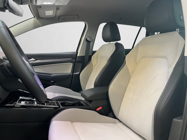 Volkswagen Golf DSG Style Variant