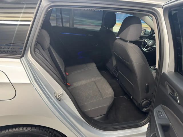 Volkswagen Golf DSG Life Variant