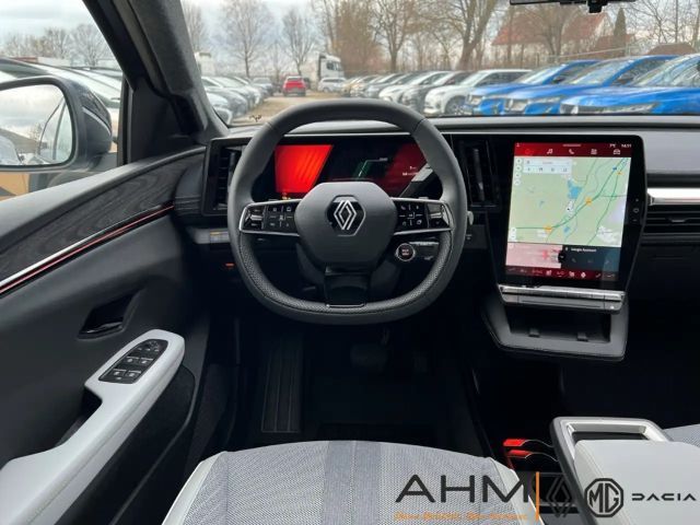 Renault Scenic E-Tech Iconic