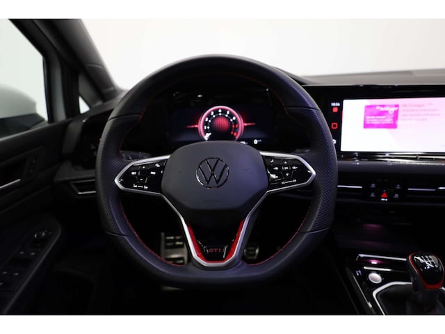 Volkswagen Golf 2.0 TSI