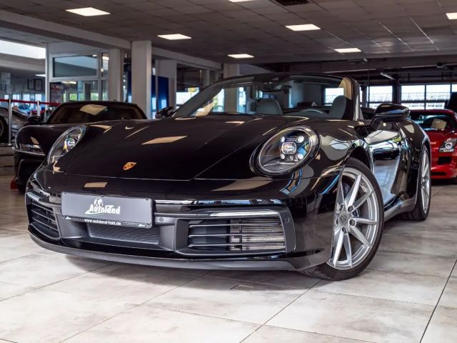 Porsche 992 Cabrio Carrera