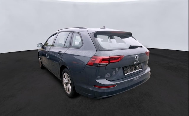 Volkswagen Golf Life Variant