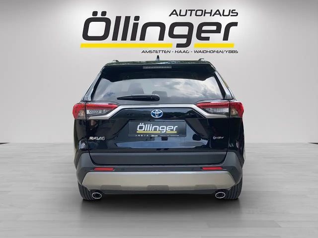 Toyota RAV4 Active Hybride