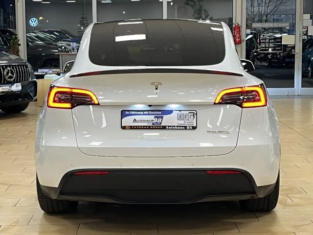 Tesla Model Y AWD Dual Motor Performance