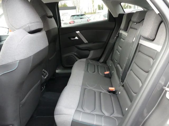 Citroën C4 Max PureTech