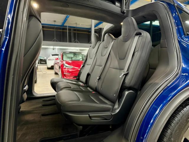 Tesla Model X Long Range