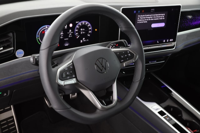 Volkswagen Passat 1.5 TSI DSG eHybrid