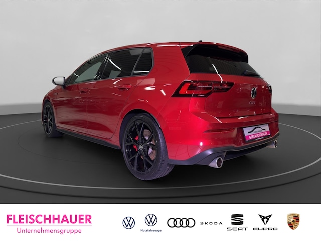 Volkswagen Golf 2.0 TSI Golf VIII