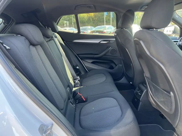 BMW X2 Advantage pakket Coupé sDrive18d