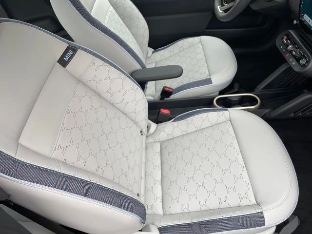 MINI Cooper E Classic