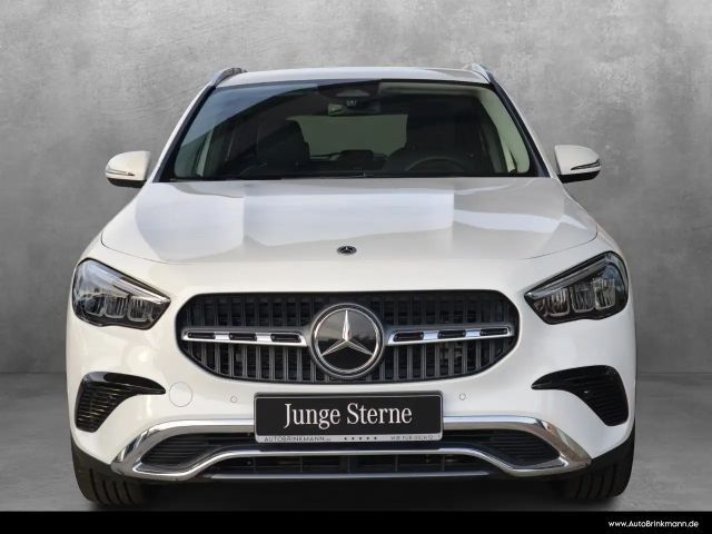 Mercedes-Benz GLA 200 GLA 200 ADVANCED/LED/KAMERA/WINTER/EASY-PACK SHZ