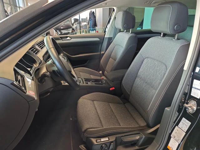 Volkswagen Passat 2.0 TDI Business DSG Variant