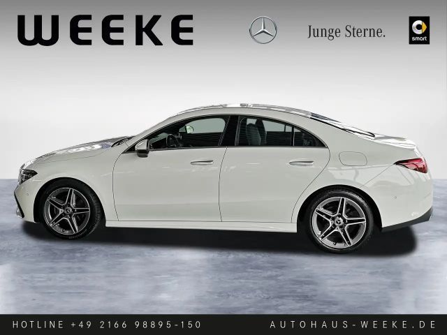 Mercedes-Benz CLA 180 AMG Line Coupé