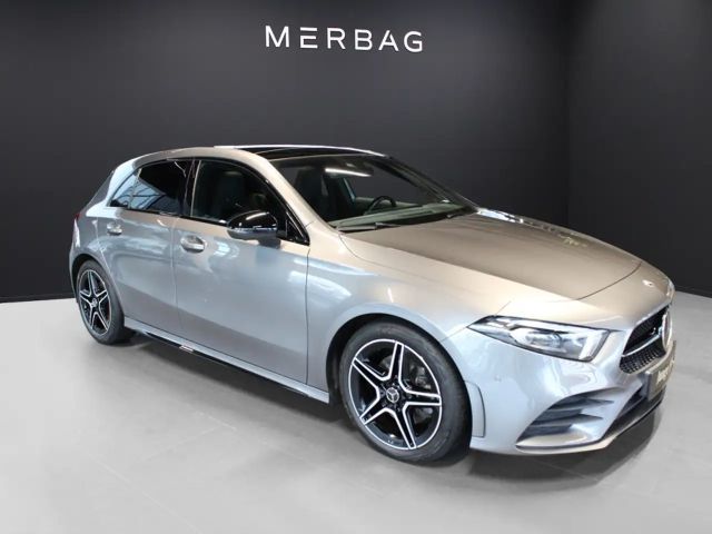 Mercedes-Benz A 220 4MATIC A 220 d AMG Line