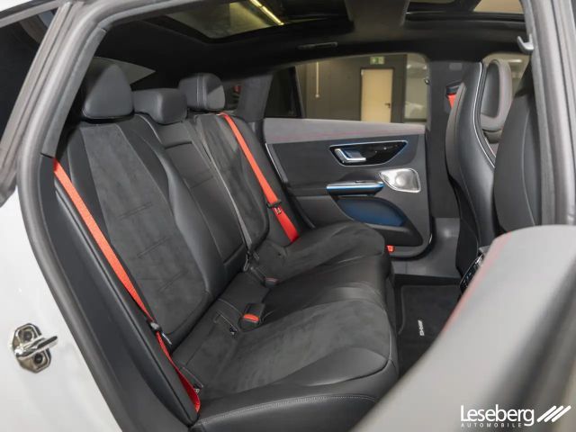 Mercedes-Benz EQE 350 AMG Line Sedan