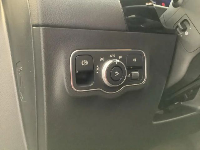 Mercedes-Benz B 200 B 200 d Progressive