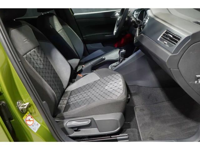 Volkswagen Taigo 1.5 TSI R-Line Style