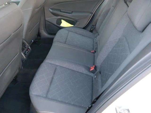 Volkswagen Golf DSG Golf VIII Life Variant