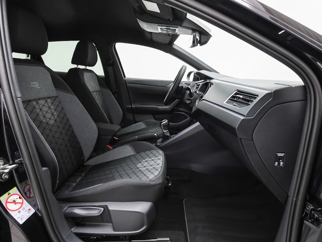 Volkswagen Taigo 1.5 TSI DSG R-Line