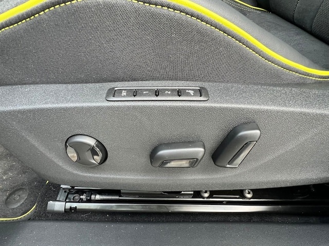 Skoda Elroq RS 4x4 84 AHK*HeadUp*Canton*MTRX*360*DCC!!!