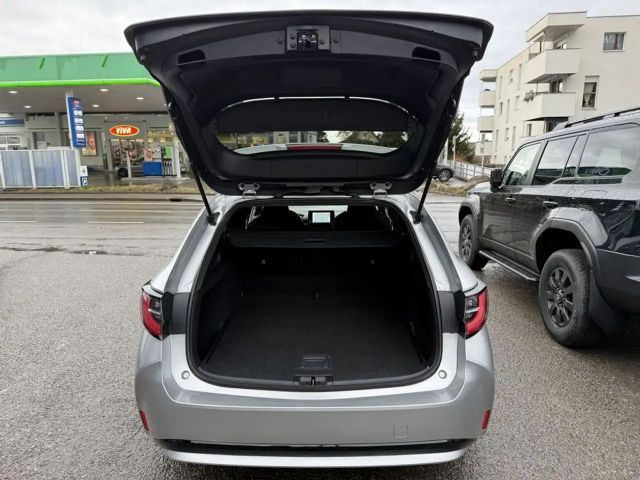 Toyota Corolla Active Hybride Touring