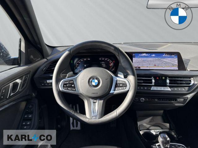 BMW M135i 5-deurs xDrive