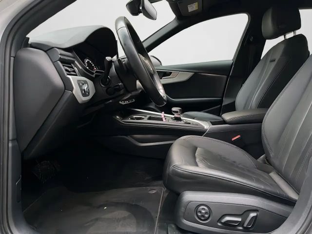 Audi A4 40 TDI Quattro S-Line