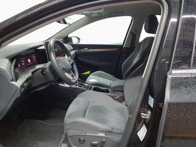 Volkswagen Golf 1.5 eTSI DSG Golf VIII Style