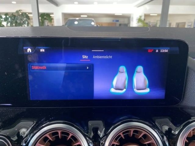 Mercedes-Benz EQA 350 4MATIC Electric Art