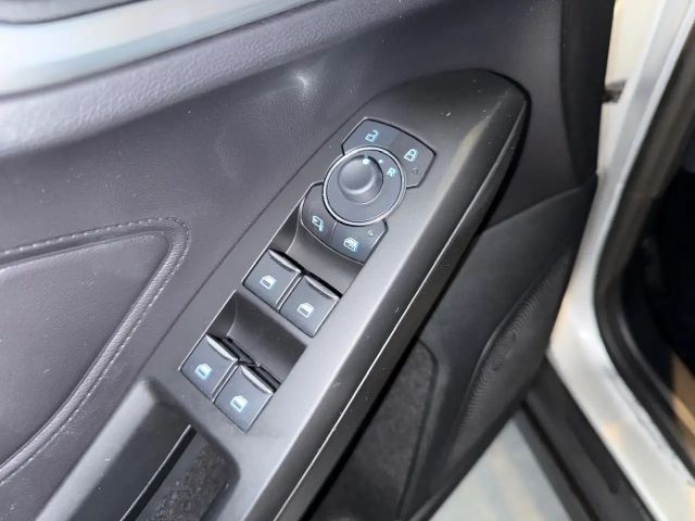 Ford Focus Titanium Wagon